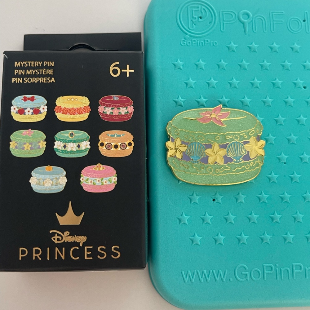 Disney Princess Loungefly Mystery Macaron Pin- Ariel
